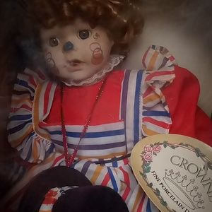 Fine porcelain dolls crowne